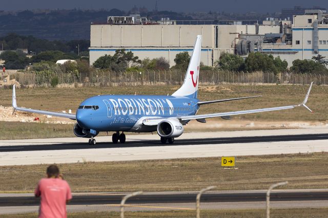 Boeing 737-800 (D-ATUI)