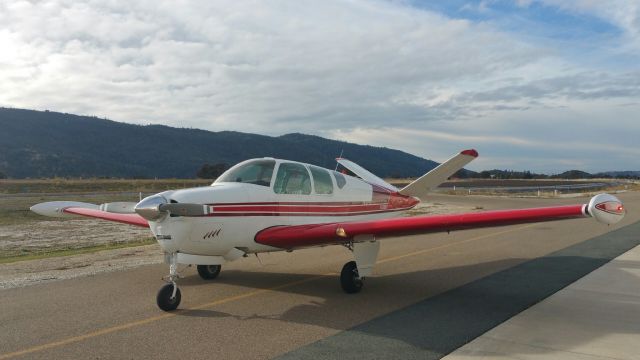 Beechcraft 35 Bonanza (N3288V) - On the ramp @ Calaveras KCPU