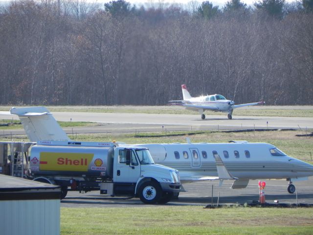 Learjet 45 (N93XR) - Refueling of N93XR in preparation for a return trip to Chicago Executive from KSFZ