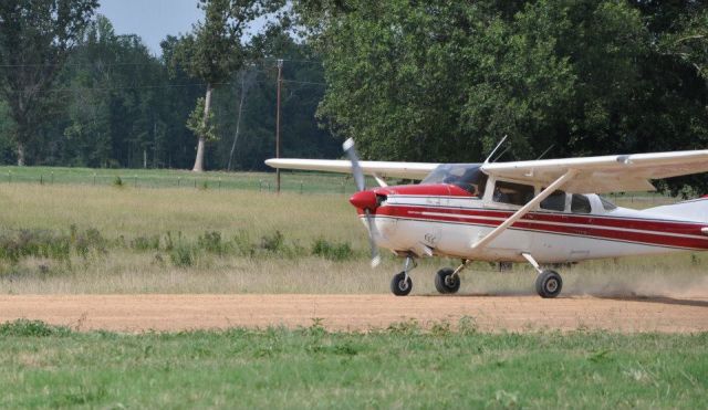 Cessna Centurion (N9718X)