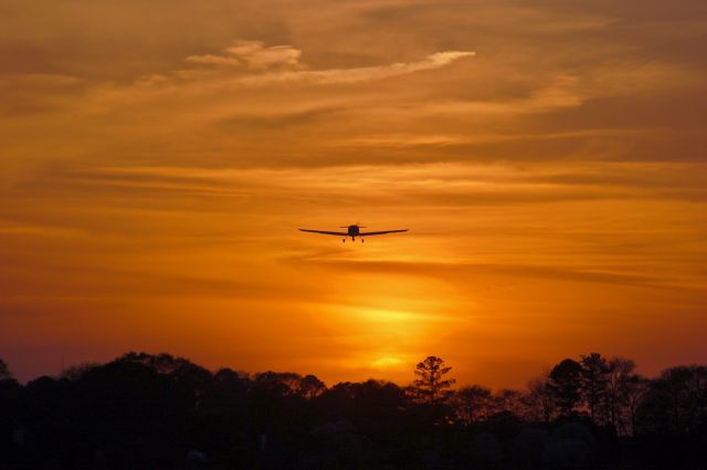 Diamond DA-20 (N233ND) - GOLDEN DEPARTURE AT ROBINS AIR PARK