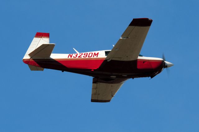 Mooney M-20 (N329DM) - Mooney VFR departure to the north