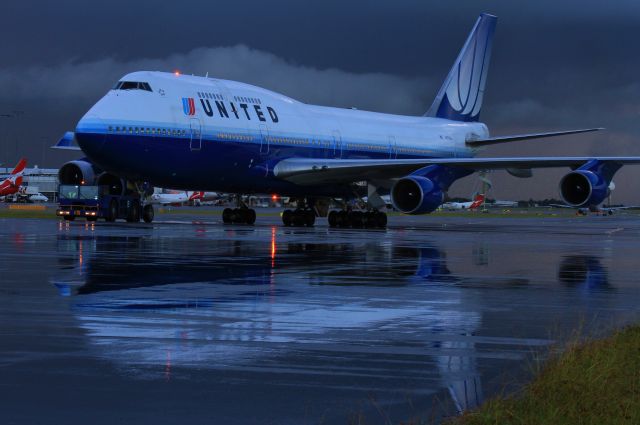 Boeing 747-400 —