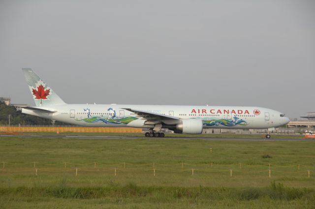 BOEING 777-300 (C-FIVS) - Departure at Narita Intl Airport 16R on 2009/8/20 Vancouver 2010 c/s