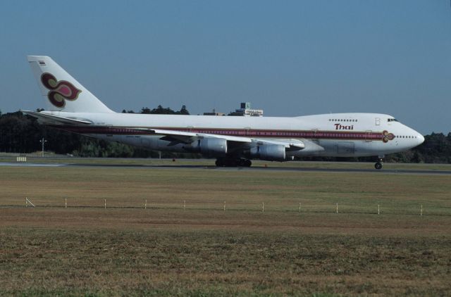 Boeing 747-200 (HS-TGF) - Departure at Narita Intl Airport Rwy16 on 1990/12/03