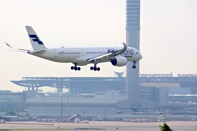 Airbus A350-900 (OH-LWB)