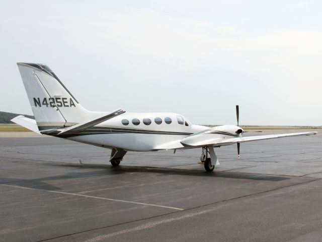 Cessna Conquest 1 (N425EA) - Fast aircraft.