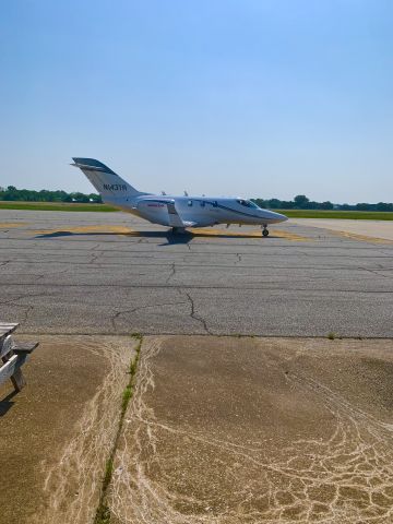 Honda HondaJet (N143TR)