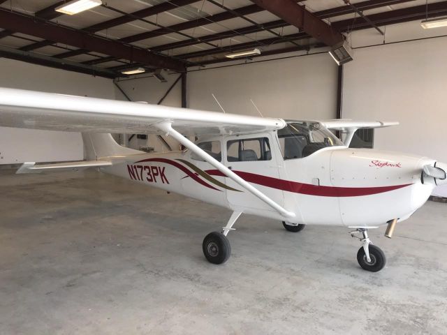 Cessna Skyhawk (N173PK)