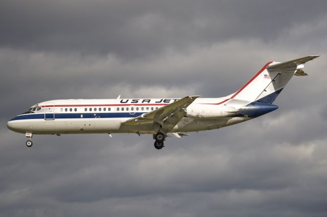 Douglas DC-9-10 (N195US)