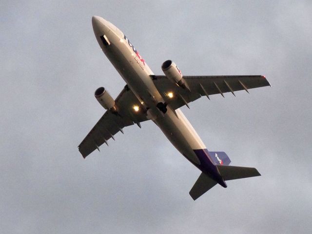 Airbus A300F4-600 (N659FE)