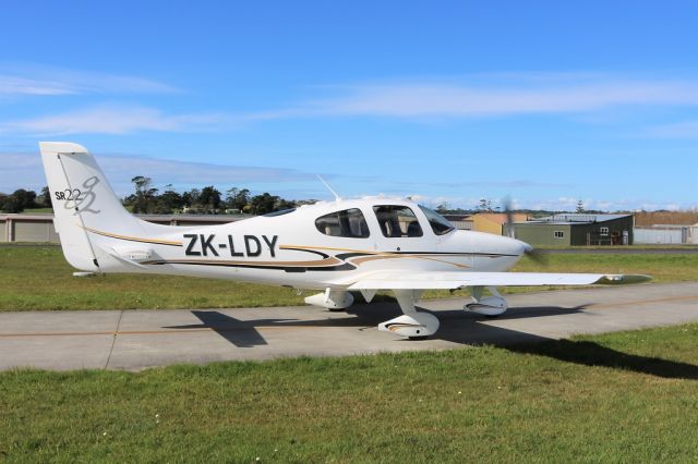 Cirrus SR-22 (ZK-LDY)