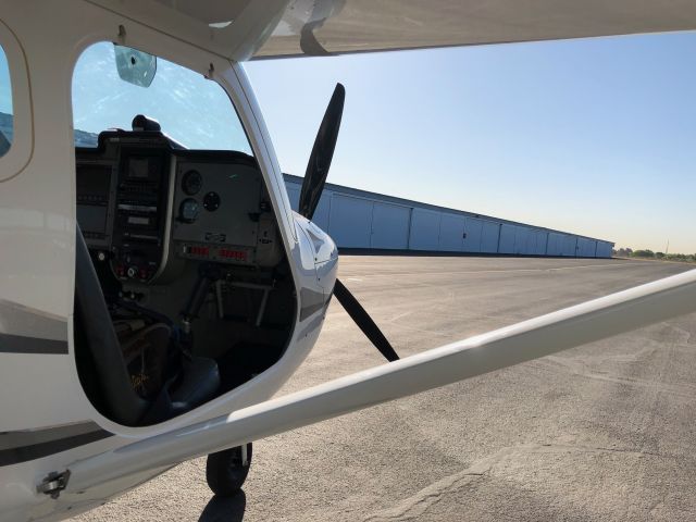 Experimental  (N88GX) - Learn to fly this Remos GX (light sport) through Eagle sport LLC out of Glendale Airport in Glendale, Arizona. https://www.flyeaglesport.org Light Sport, Private, and Instrument training available.