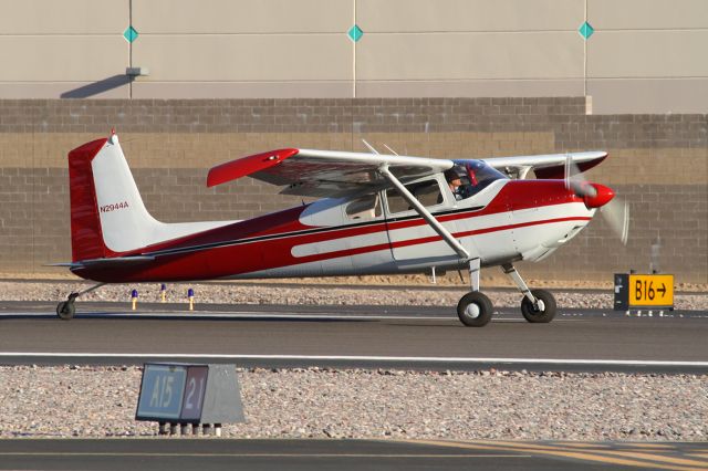 Cessna Skywagon 180 (N2944A)