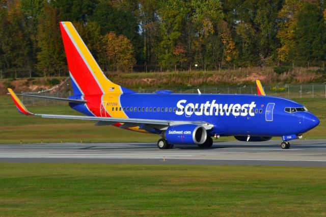 Boeing 737-700 (N7729A) - Runway 18C at KCLT - 10/24/20