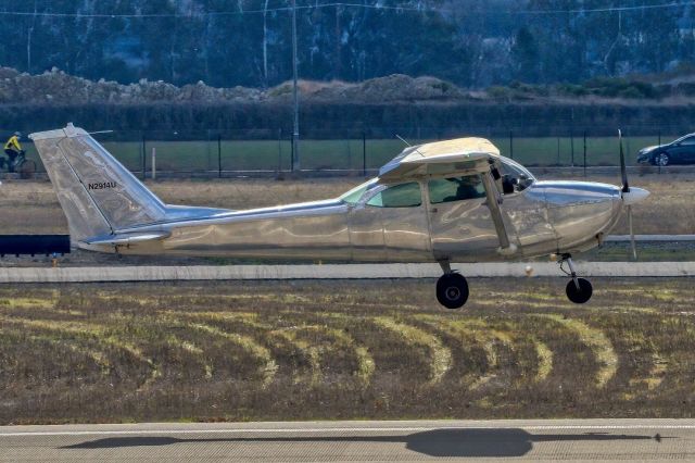 Cessna Skyhawk (N2914U) - Cessna 172D at Livermore Municipal Airport. January 2021.