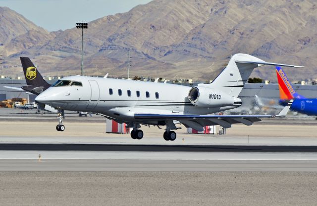 Bombardier Challenger 300 (N1013) - N1013 2008 Bombardier BD-100-1A10 Challenger 300  CN: 20229 - Las Vegas - McCarran International (LAS / KLAS)br /USA - Nevada, February 27, 2014br /Photo: Tomás Del Coro