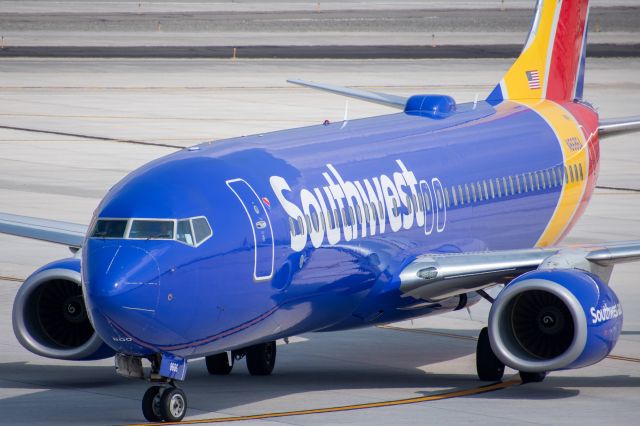 Boeing 737-800 (N8686A) - SWA790 - LAX-RNO - August 24, 2020