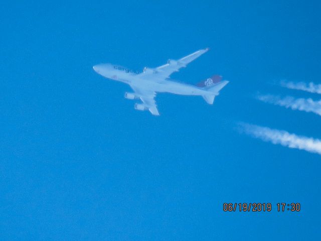 Boeing 747-400 (LX-LCL)