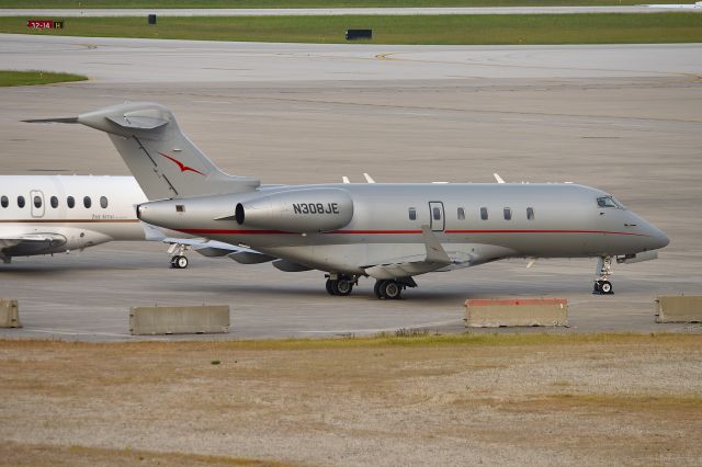 Bombardier Challenger 300 (N308JE) - 05-25-25 Race Day