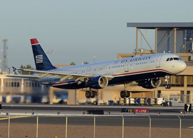 Airbus A321 (N155UW)