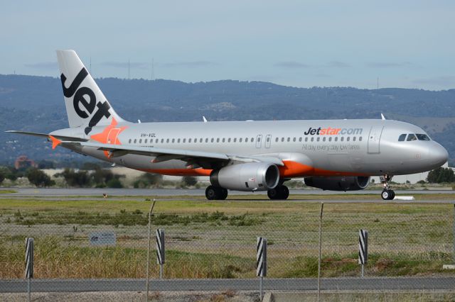 Airbus A320 (VH-VQL) - On taxiway heading for take-off on runway 05. Thursday, 8th May 2014.