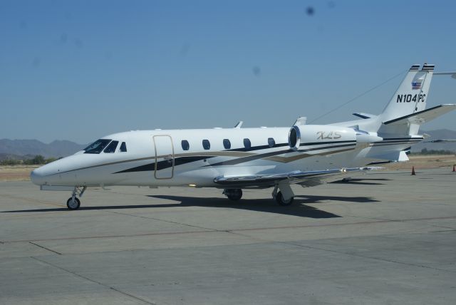 Cessna Citation Excel/XLS (N104PC) - WAITING FOR PASSENGER IN HERMOSILLO AIRPORT