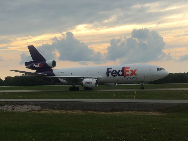 McDonnell Douglas DC-10 (N363FE) - 8/2/2018 taxies down alpha after landing 22