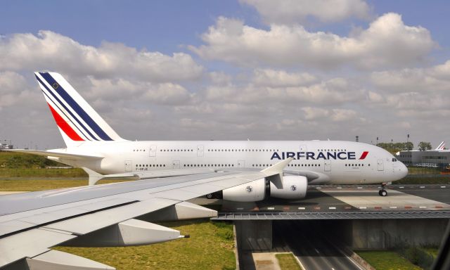 Airbus A380-800 (F-HPJE) - Air France Airbus A380-861 F-HPJE in Paris 