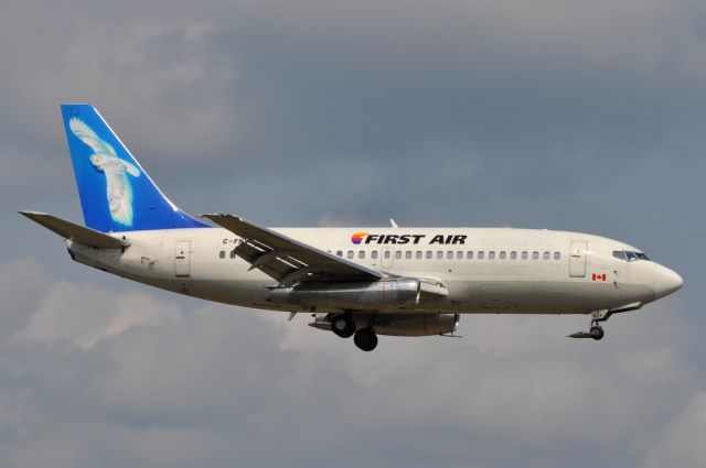 Boeing 737-200 (C-FNVT)