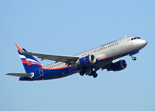 Airbus A320 (VP-BJW)