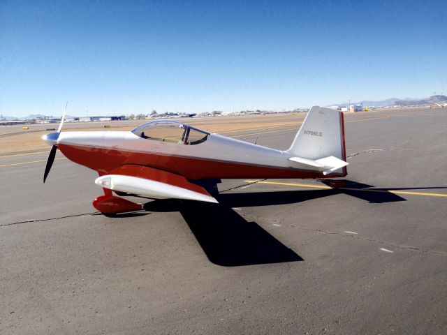 Vans RV-7 (N708LS)