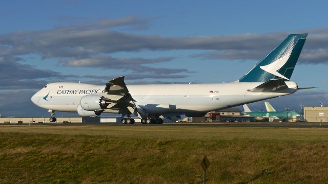 BOEING 747-8 (B-LJN) - BOE566 lands on Rwy 34L to complete a ferry flight from KBFI on 7/15/16. (ln 1532 / cn 62823). The aircraft is displaying temp reg #N5022E.