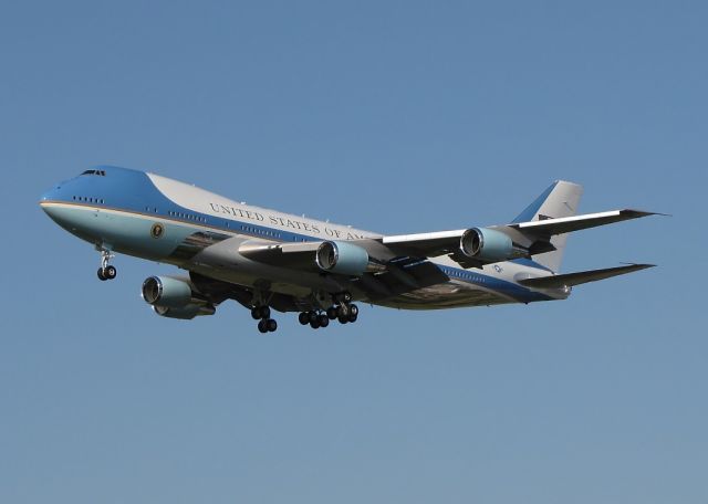 N29000 — - Air Force One