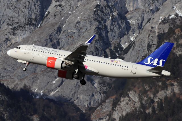 Airbus A320neo (LN-RGM)