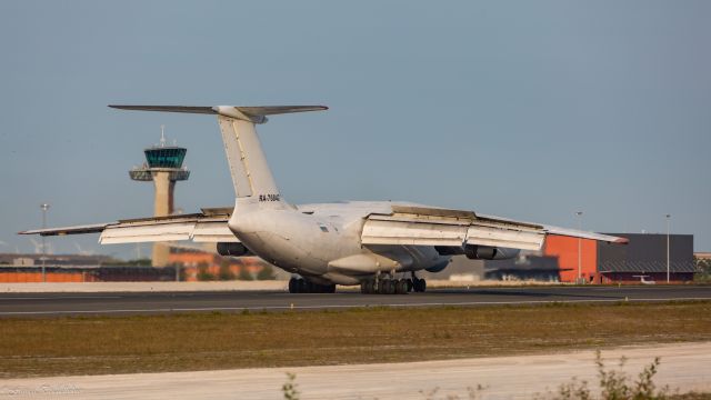 Ilyushin Il-76 (RA-76842)