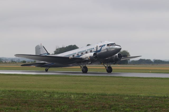 Douglas DC-3 (SE-CFP) - Fridtjof Viking taxiing after landing, Uppsala, Aug 27th, 2022