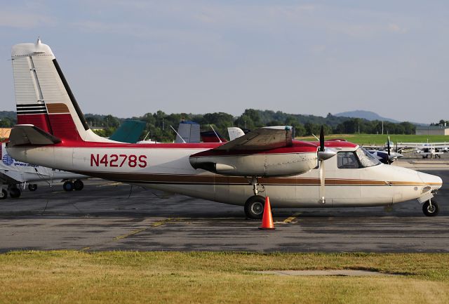 Aero U-9 Commander 680 Super (N4278S) - Seen at KFDK on 7/19/2009.