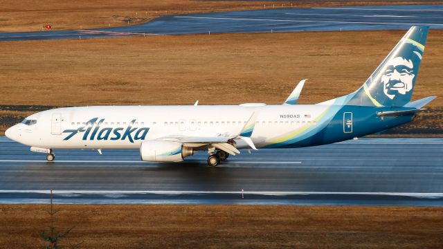 Boeing 737-800 (N590AS) - Alaska Airlines ASA89/AS89 from Anchorage (PANC/ANC) rolls out after landing on runway 26br /Reg: N590ASbr /Type: Boeing 737-890--B738--73Hbr /MSN: 35687br /Codeshare: HA6113br /Photo date: 12-7-24br /Upload date: 12-9-24
