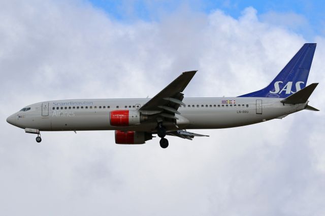 Boeing 737-800 (LN-RRU)