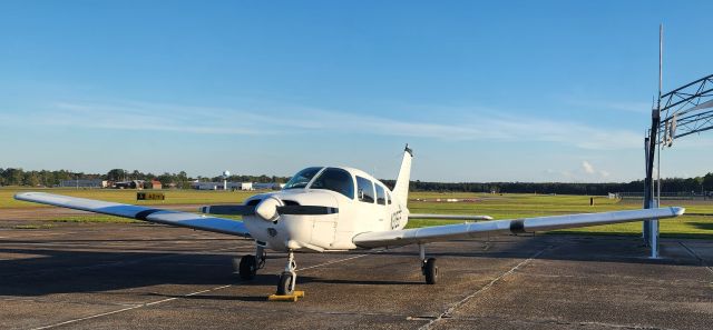 Piper Cherokee (N315EF) - N315EF at KHDC March 25 2025