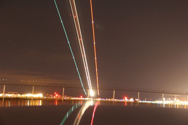 Boeing 777-200 (RP-C7777) - early morning takeoff at YVR Runway R 08