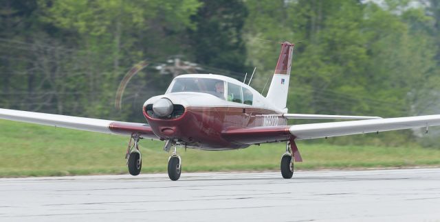 Piper PA-24 Comanche (N6623P)