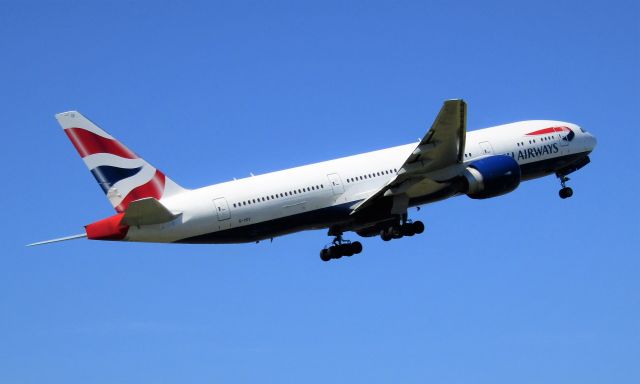 Boeing 777-200 (G-VIIV)