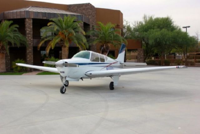 Beechcraft 35 Bonanza (N400DJ)