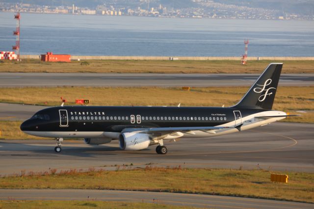 Airbus A320 (JA09MC)