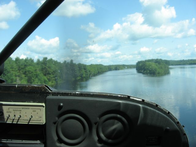 Cessna Skyhawk (N734ME)