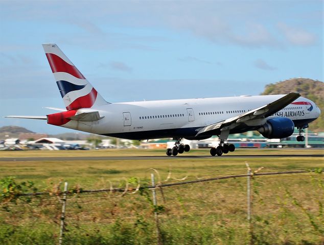 Boeing 777-200 (G-YMMD)