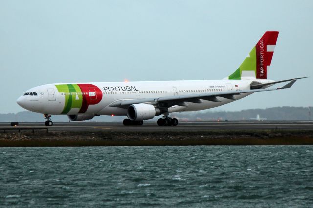 Airbus A330-200 (CS-TOL) - Air Portugal 218  taxiing out for the return flight to Lisbon