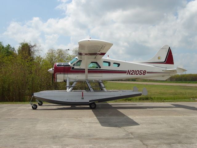 De Havilland Canada DHC-2 Mk1 Beaver (N21058)